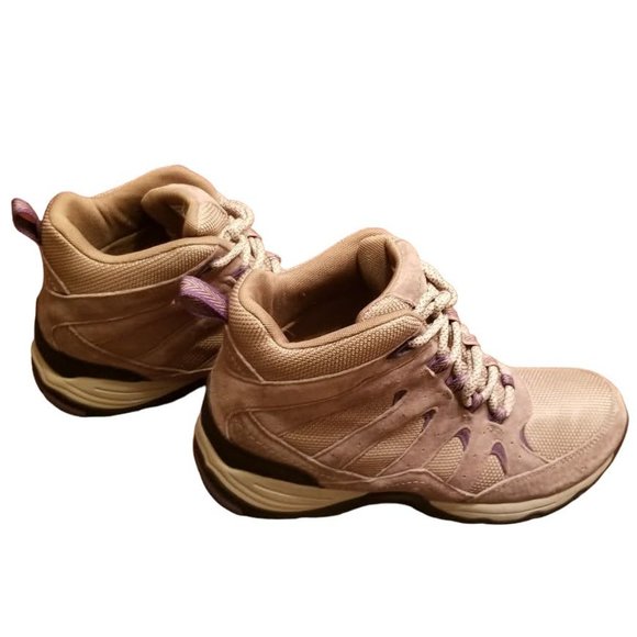 EUC | G.H. Bass & Co. | Womens | Propel Hiker | Ankle Boots | Taupe Size: 7.5M - Picture 2 of 16